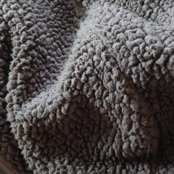 Reversible Fleece Jacket - Picture 7 of 8